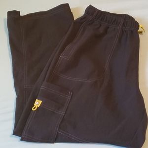 Black Wonder Wink Scrub Pants